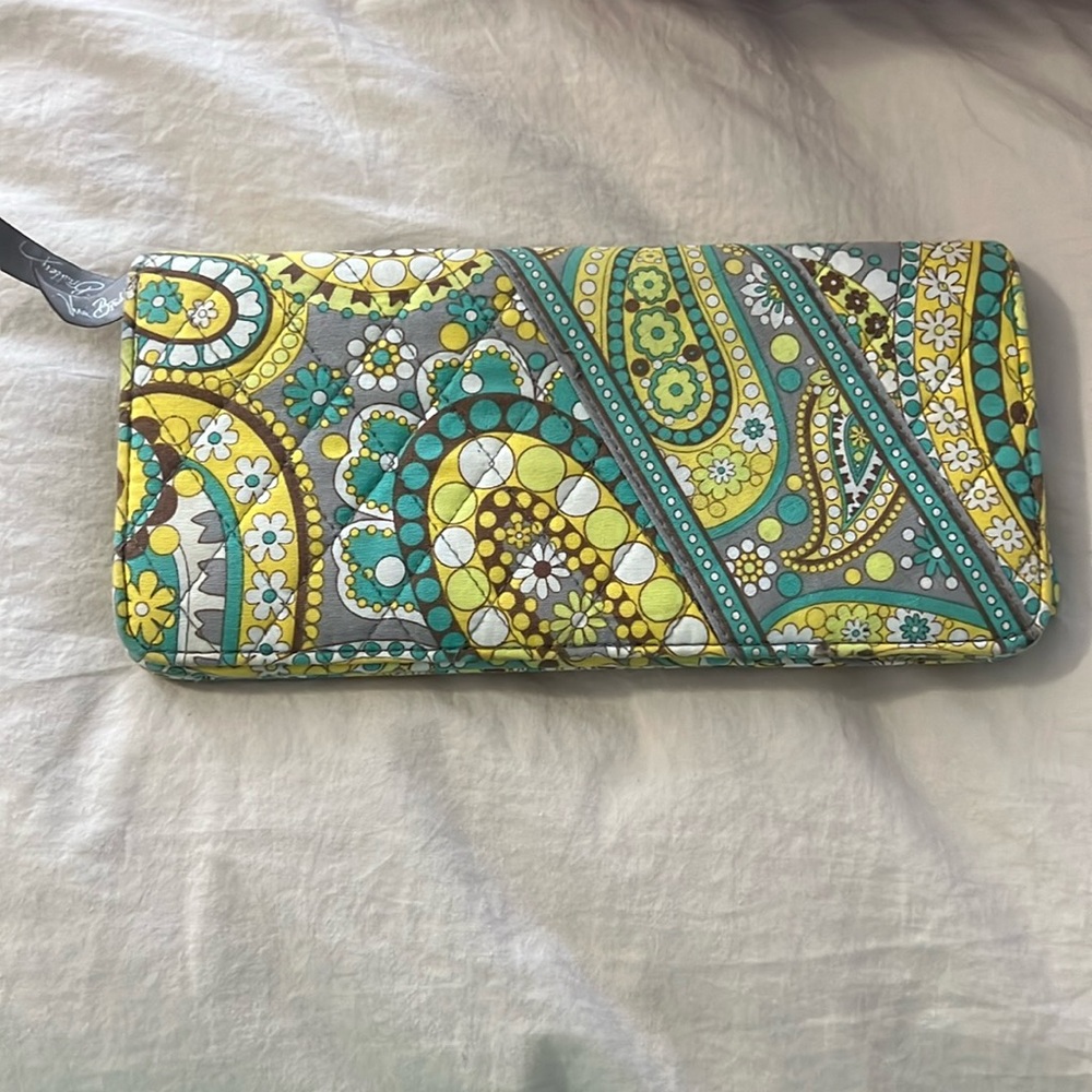 Vera Bradley Floral Travel Wallet - Multicolor